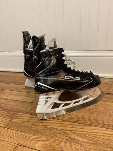 Bauer Skates Junior Size 5.5 D width