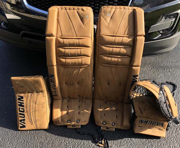 Vaughn Velocity V6 Goalie Equipment (Full Set) Regular Senior