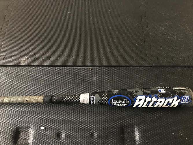 Louisville Slugger Attack Bat