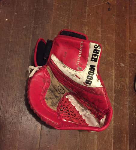 Sherwood Cerberus Goalie Catch Glove