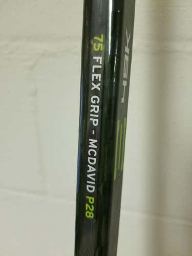 CCM RibCor 49K Stick RH, 75 Flex, P28 (McDavid)