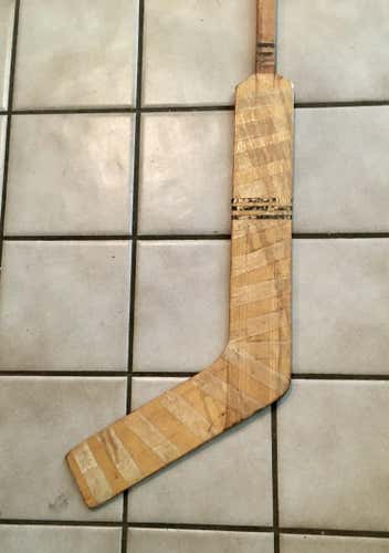 Vintage goalie stick Winn Well
