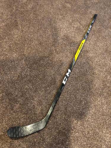 Pro Stock CCM Super Tacks Stick RH 70 Flex P28