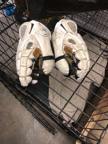 Used Goalie Rome Next Gloves