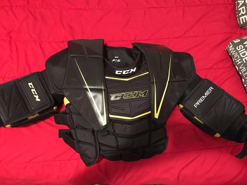 CCM Sr Small C&A-practically brand new