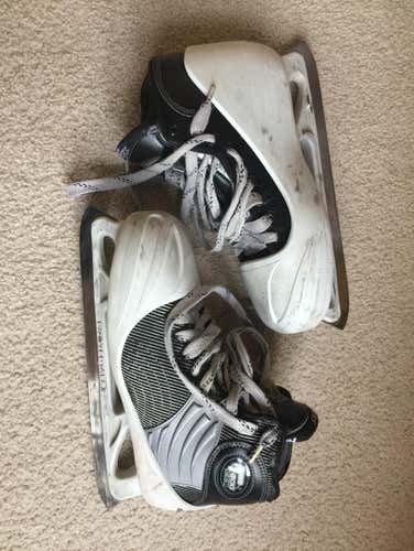 CCM Tacks 1052