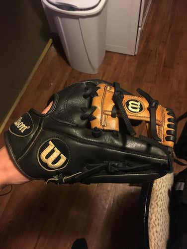 Wilson A2000 1787