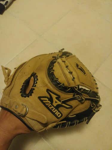 Mizuno MVP Youth Glove High School & College