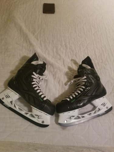 Reebok Skates Senior Size 6.5