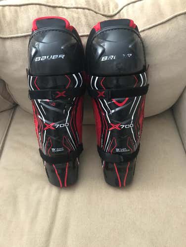 Bauer Vapor X700 Senior Shin Guards