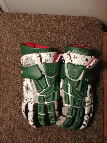 Team issue Stevenson Maverik Maybach Deuce