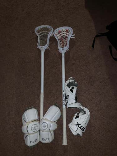 Maverik Kinetik on ECD carbon Maverik Optik on ECD carbon pro Warrior evo arm pads Stx Cell 4 Gloves