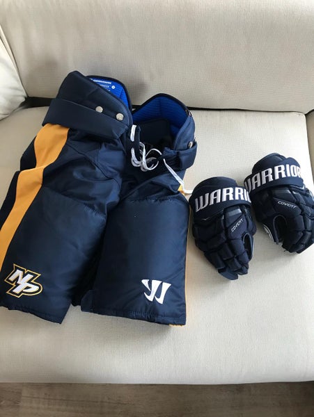 Nashville Predator Hockey Equiment Set