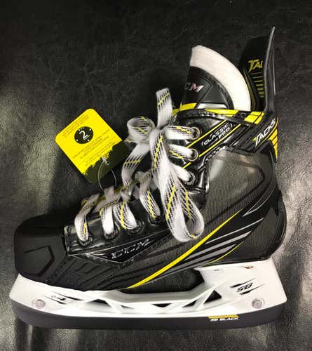 CCM Tacks Classic Pro Jr 3 New In Box