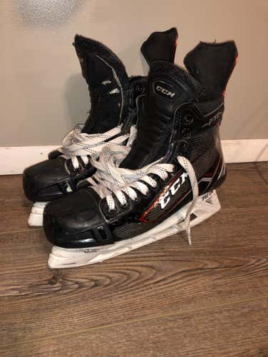 Pro Stock Size 10 FT1 CCM Skates