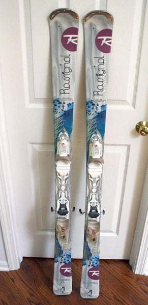 ROSSIGNOL TEMPTATION 74 SKIS SIZE 46 CM WITH ROSSIGNOL BINDINGS