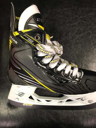 New CCM Tacks Classic Pro Size 2.5