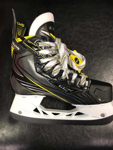 New CCM Tacks Classic Pro Size 3.5