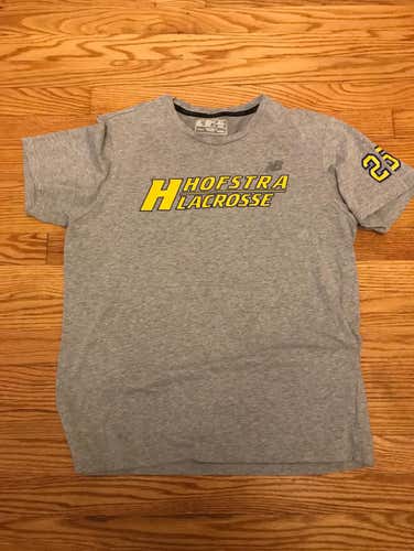 Hofstra Lacrosse New Balance Large #25 -Kavanagh