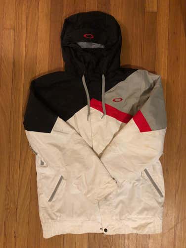 Oakley Ascertain Insulated Snowboard Jacket