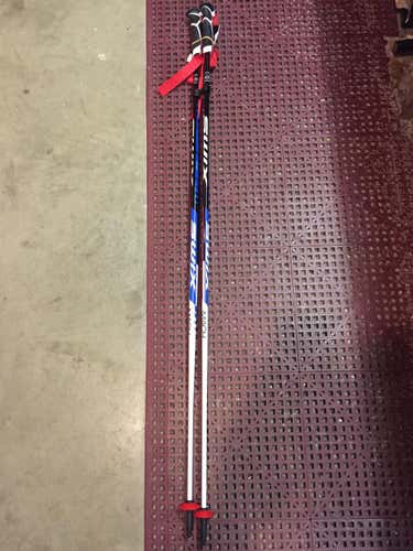Brand New Swix Race Carbon 130cm Mach/straight Poles