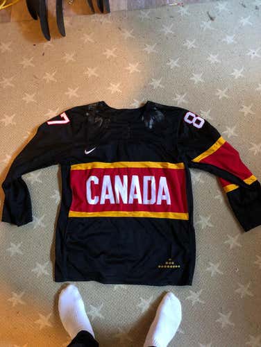 Rare 2014 Sochi Nike Team Canada Sidney Crosby Jersey