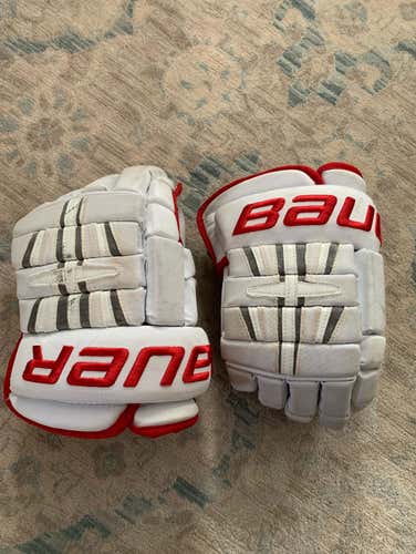 Bauer 4 Roll Pro Gloves