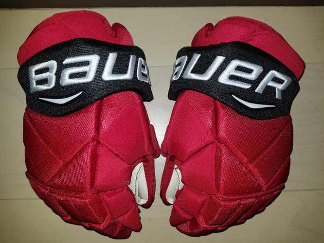 New Bauer Vapor 1X Pro Gloves Senior