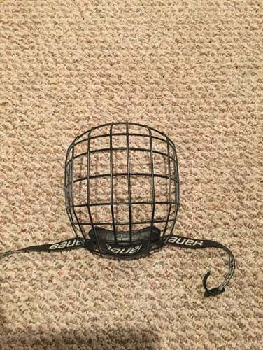 Bauer RBE III Oreo Cage