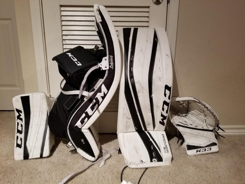 CCM Premier R1.5 leg pad, EFlex2 760 glove and blocker. Regular Senio