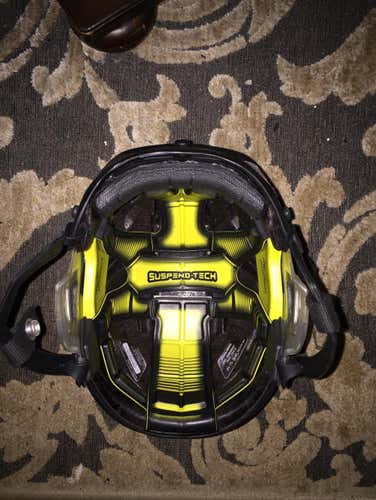 Barely Used Bauer Reakt Helmet