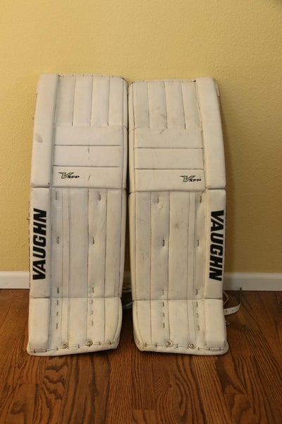 Vaughn Velocity XFP Goalie Leg Pads Senior 34+2