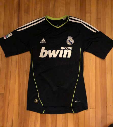 Adidas Real Madrid Jersey Small