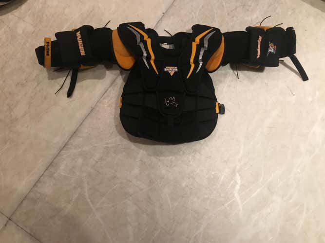 Vaughn V7 INT XFP Intermediate Chest And Arm Protector