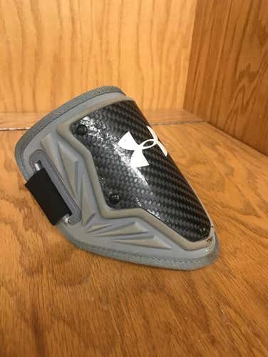 Under Armour Elbow Guard
