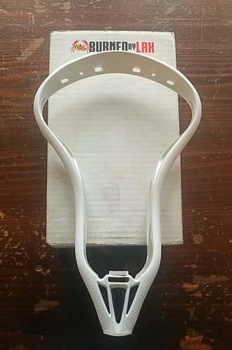 New Warrior Cobra Lacrosse Head -THIS LAX HEAD IS ONLY GOOD FOR BOX AND 8TH & UNDER LACROSSE PLAY