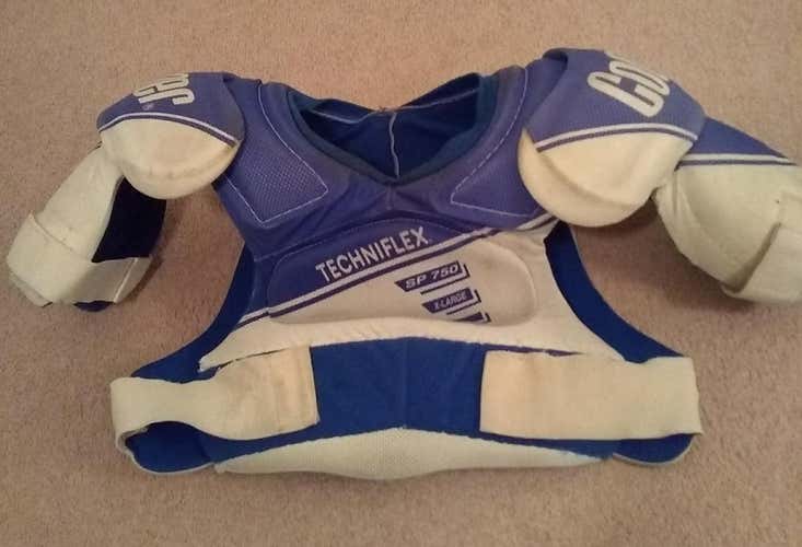 Cooper TECHNIFLEX SP 750 Senior Shoulder Pads