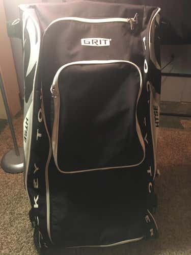 Grit Hockey Tower Bag
