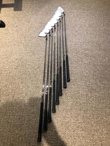 TaylorMade CGB R7 LH Irons