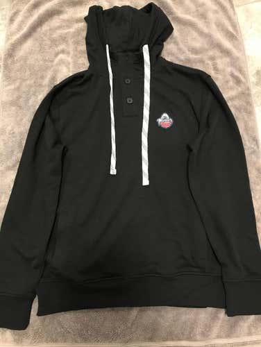 St. Louis 2017 Winter Classic Sweatshirt- Size M