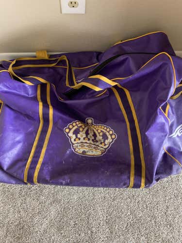 Kings AAA bag used Eagle