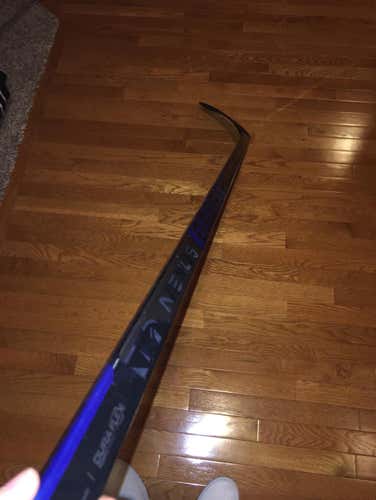 Bauer Nexus 2n Pro, P88 Kane curve, 77 Flex, Right Hand