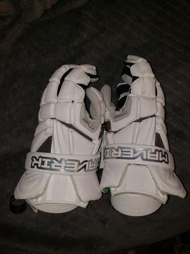 New Maverik Max Gloves