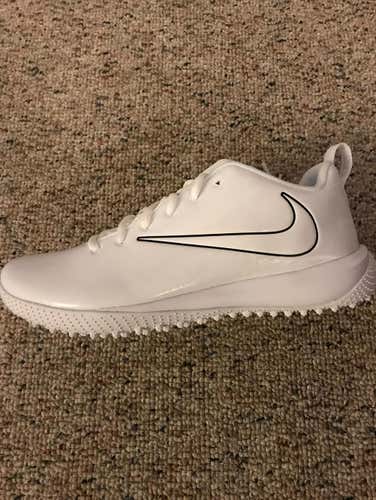 Brand New Nike Vapor Varsity Low Turfs