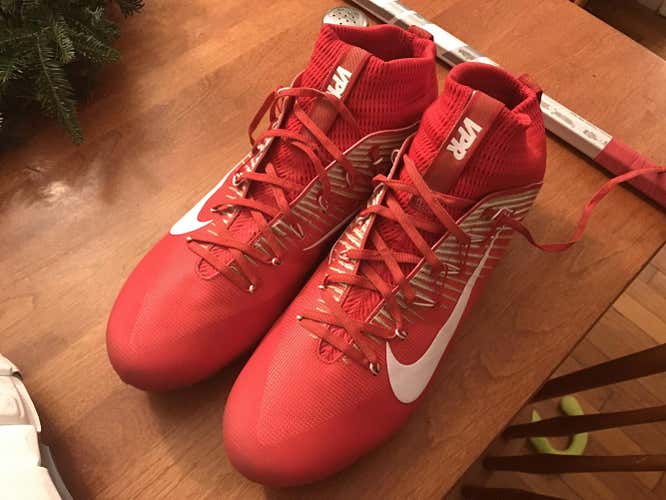 Nike vapor untouchable 2s size 14 ran small tho