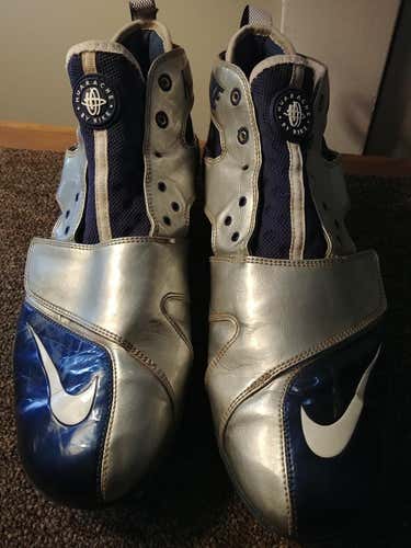 Nike Blue Chip Huarache Cleats