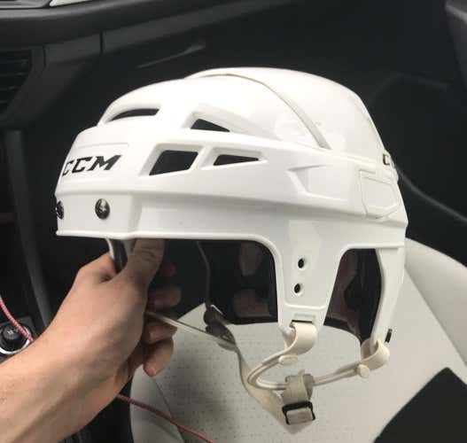 CCM V10 Helmet Large White