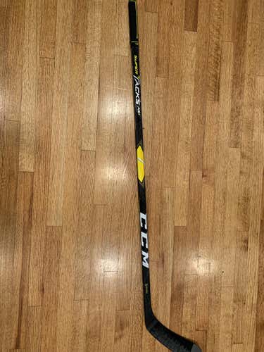 CCM Super Tacks AS1 Stick Lefty Unknown 46-50 Junior