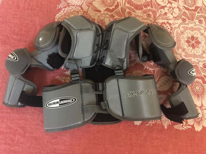 Maximum Lacrosse (MaxLax) MS-SP 250 Box Lacrosse Combo Pads