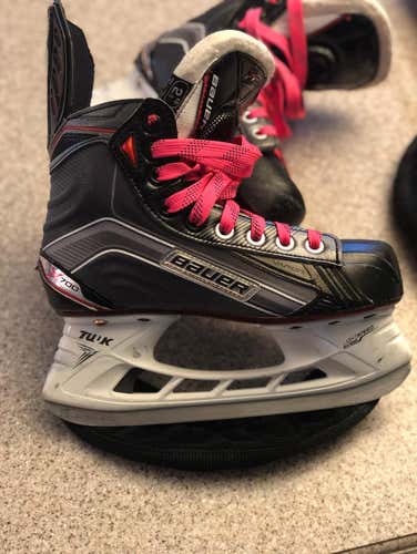 Bauer Vapor X700